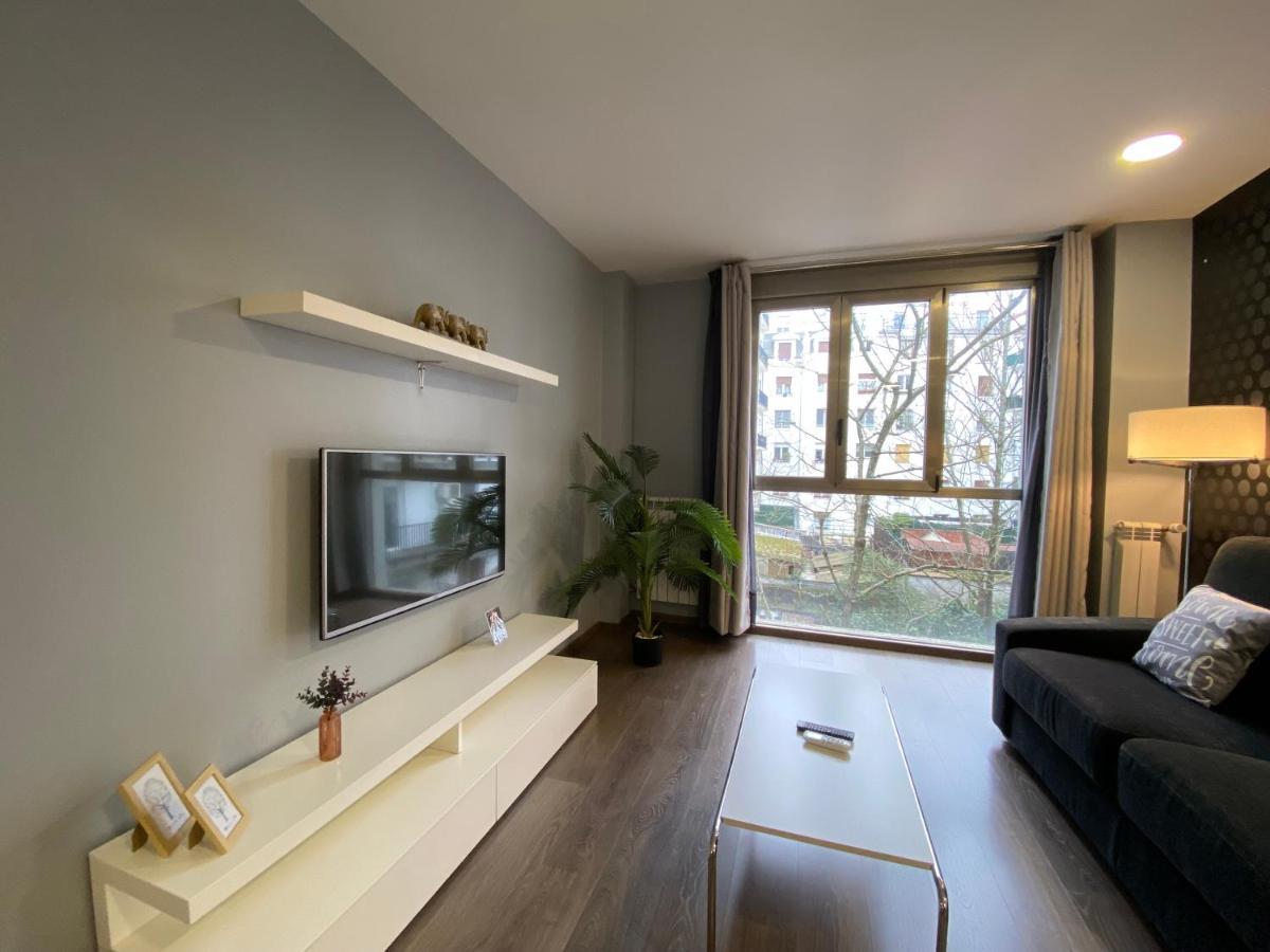 Gros City Apartments San Sebastian Buitenkant foto