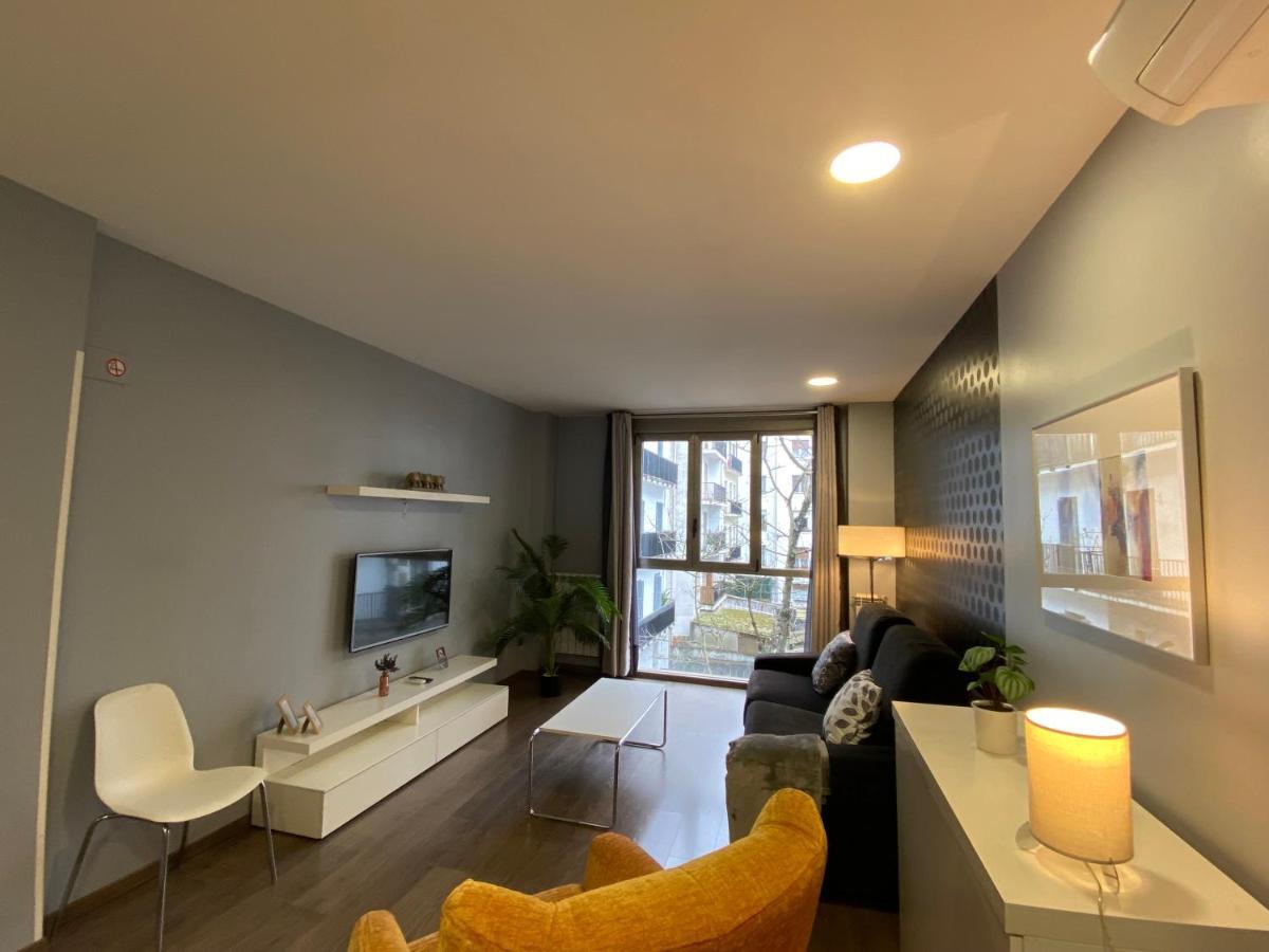 Gros City Apartments San Sebastian Buitenkant foto